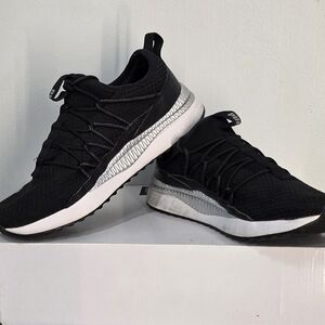 Puma Black and Silver Men's Sneakers